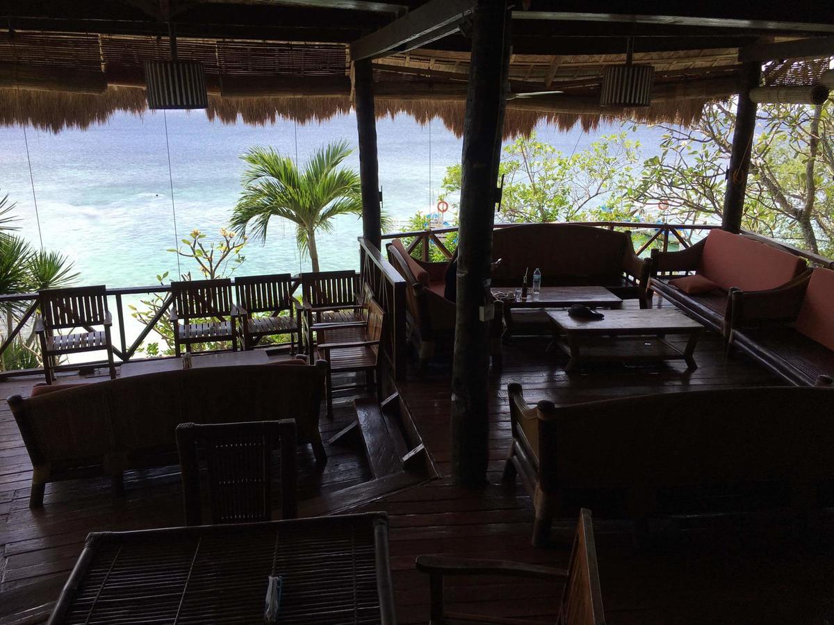 Guest house Allba's Moalboal